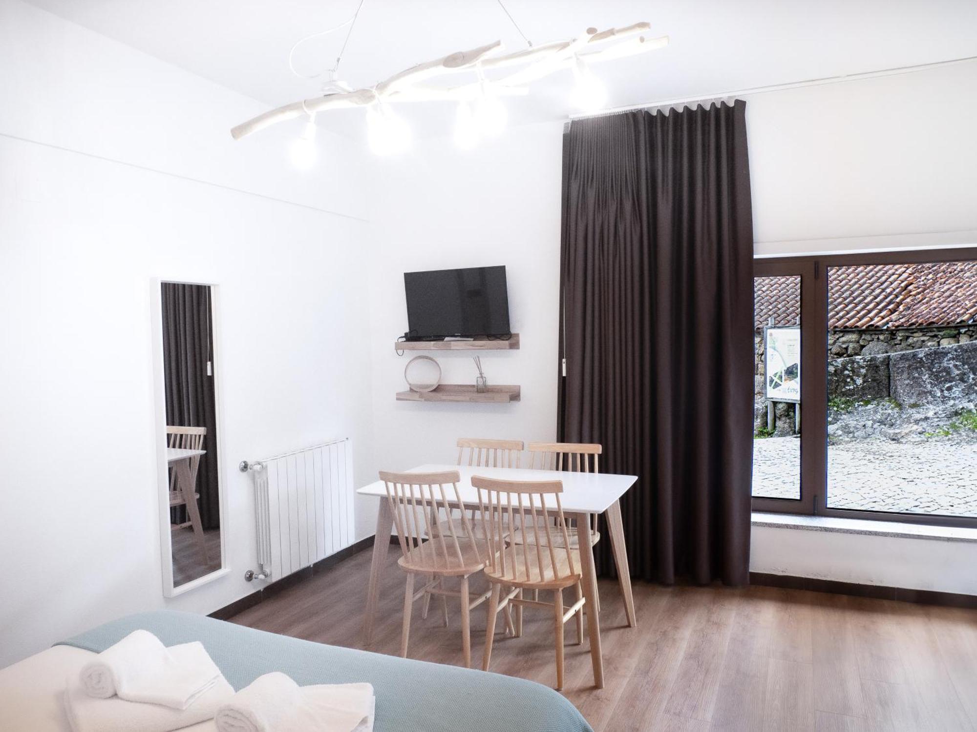 Hostel Retiro Do Жереш Екстер'єр фото